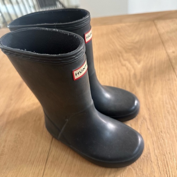 Hunter toddler navy boots US 8 - Picture 1 of 5
